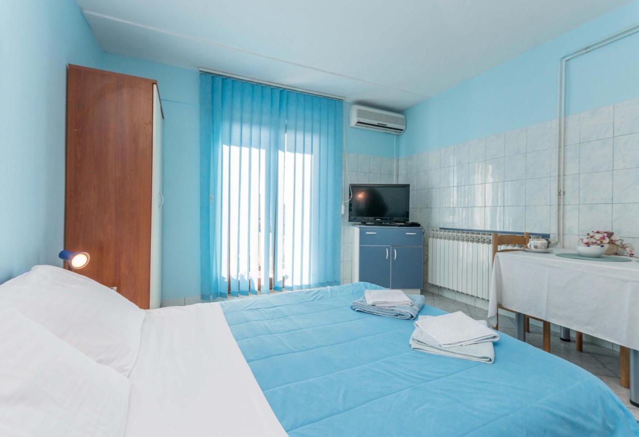 Apartamento Savic Biograd Biograd Na Moru Exterior foto