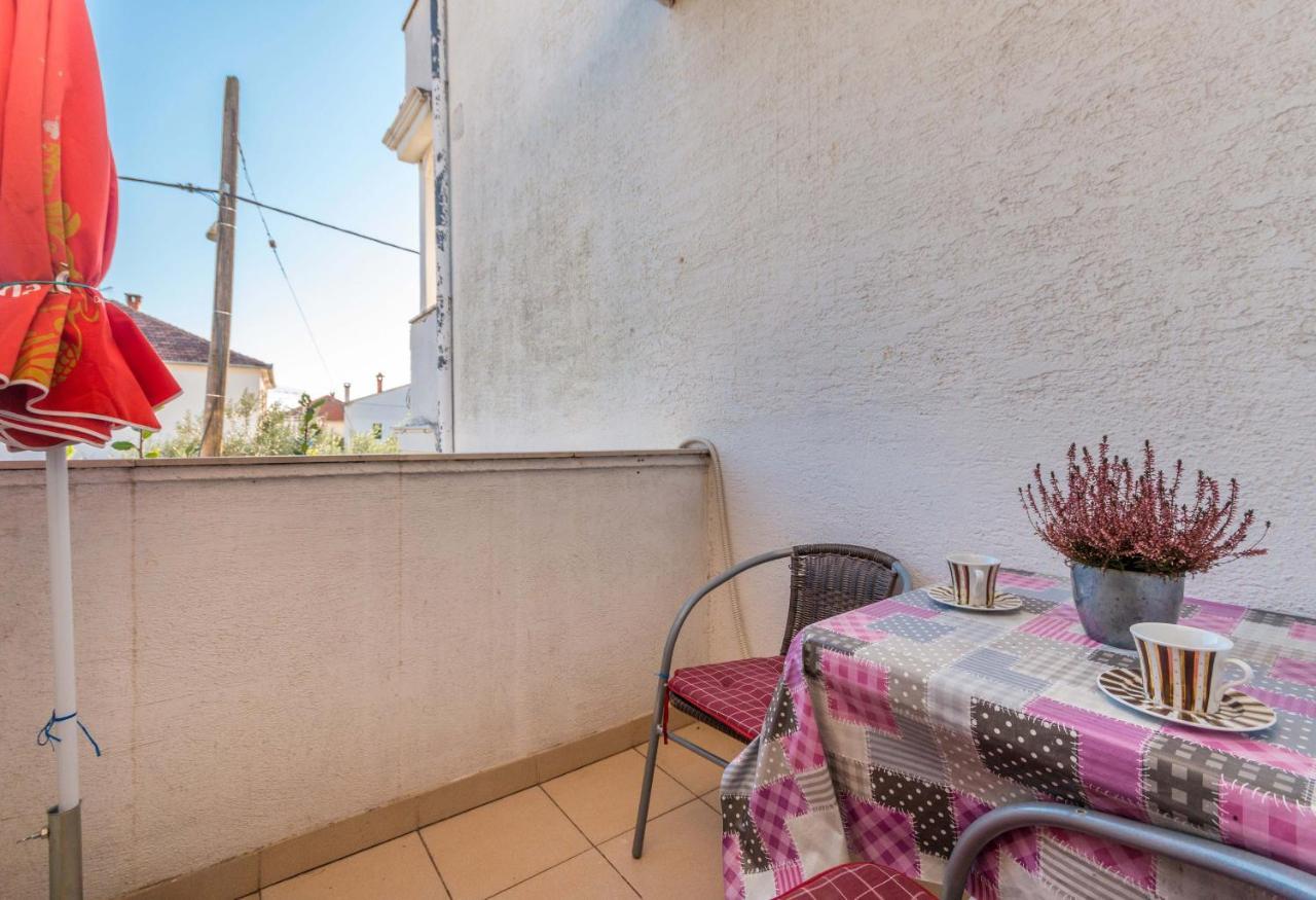 Apartamento Savic Biograd Biograd Na Moru Exterior foto