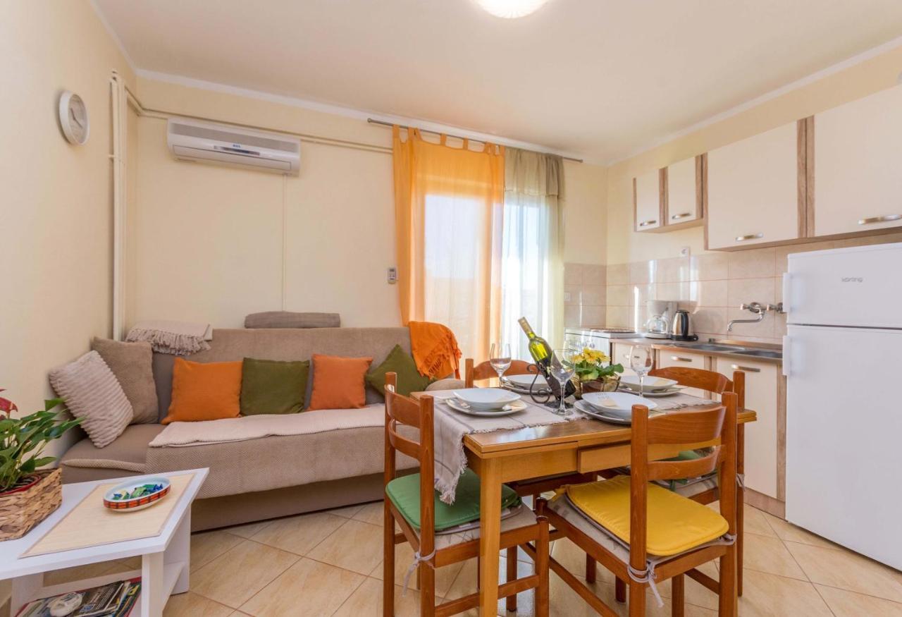 Apartamento Savic Biograd Biograd Na Moru Exterior foto