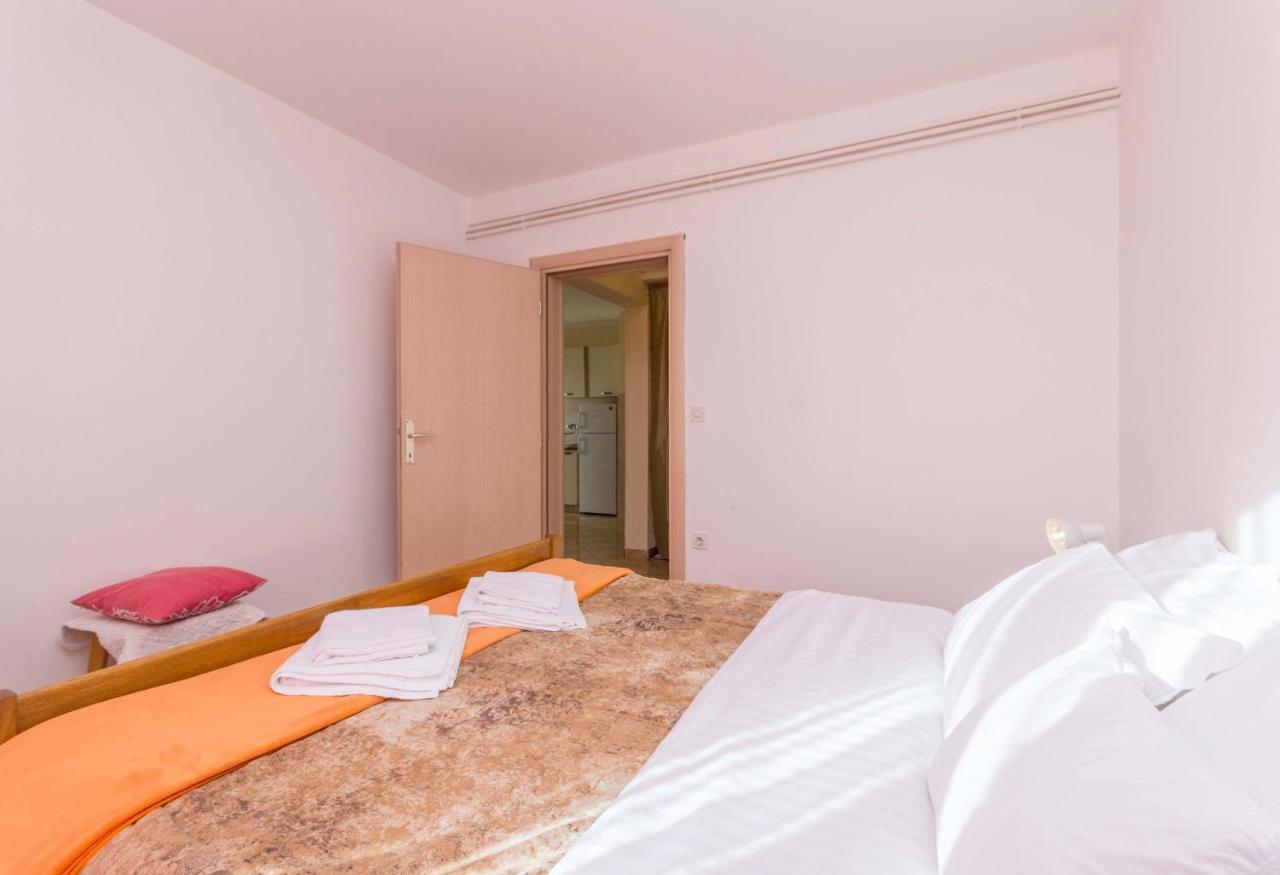Apartamento Savic Biograd Biograd Na Moru Exterior foto