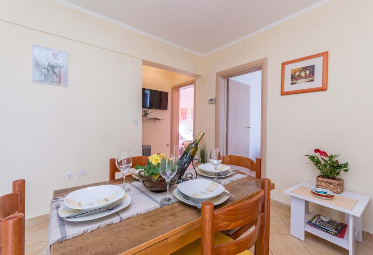 Apartamento Savic Biograd Biograd Na Moru Exterior foto